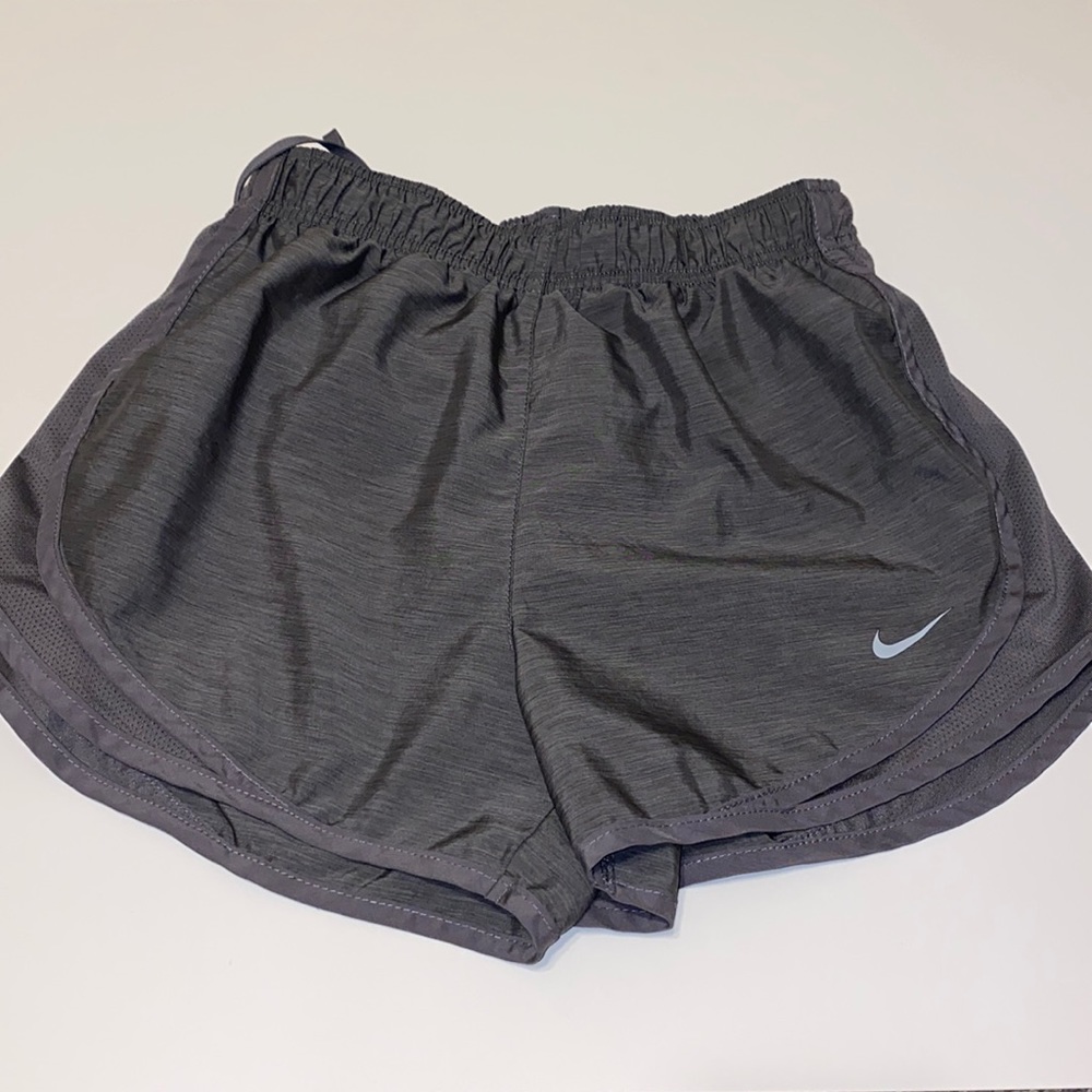 NIKE athletic shorts size small gray